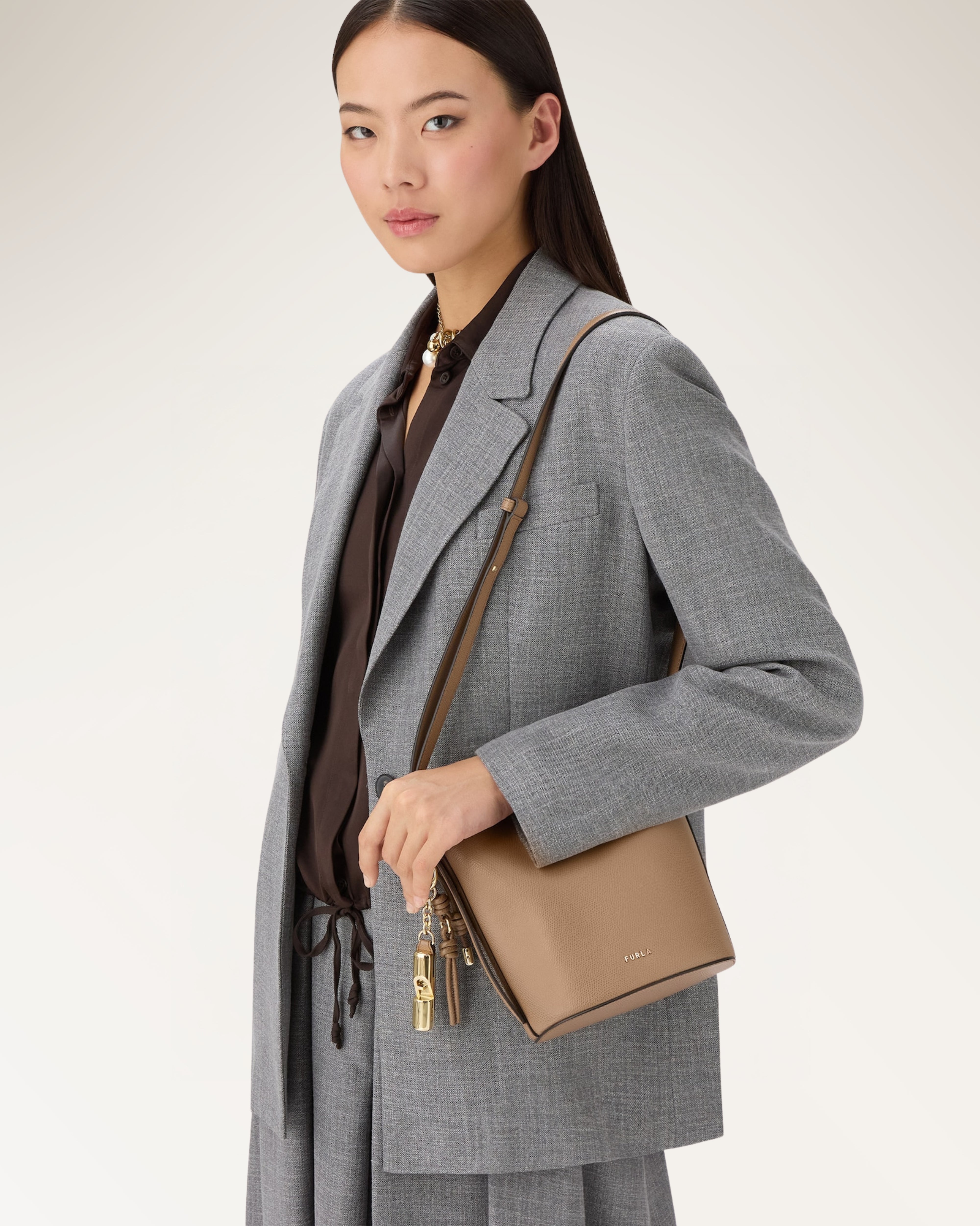 Roxie Mini Bucket Bag Toffee